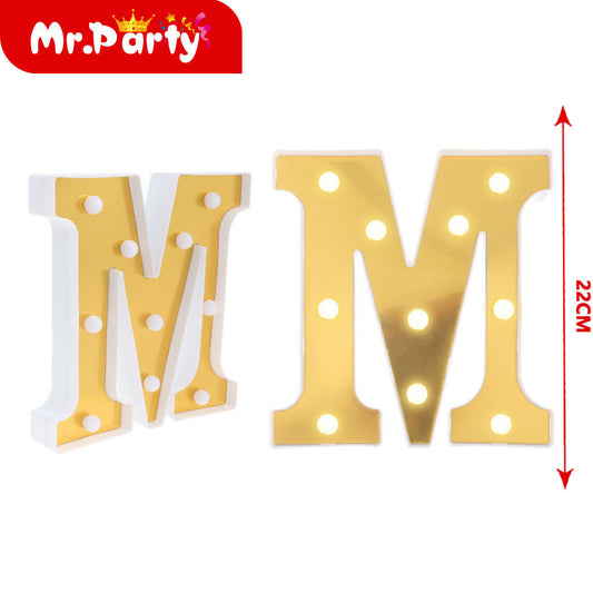 Letra m dorada de 22 cm con luz (12paquetes)