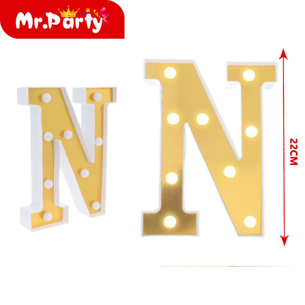 Letra n dorada de 22 cm con luz (12paquetes)