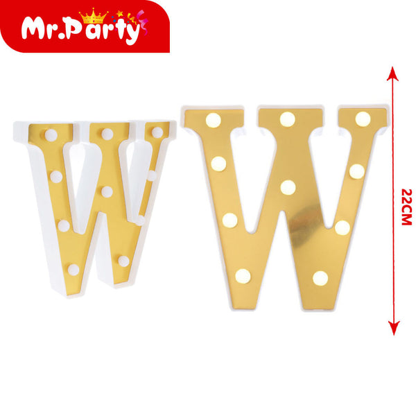 Letra w dorada de 22 cm con luz (12paquetes)