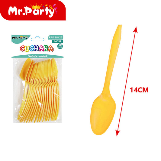 20 cucharas de pp doradas 14 cm 23-24 g (12paquetes)